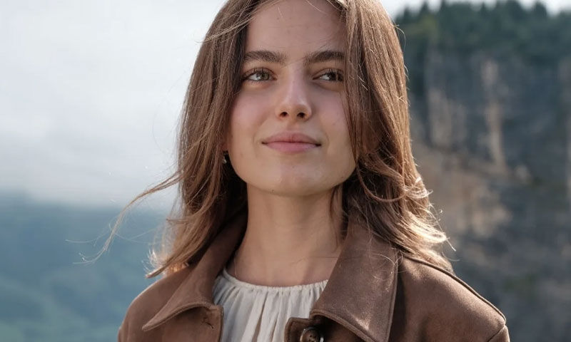 Herkes Yunan sanıyordu… Taşacak Bu Deniz’in Eleni’si Ava Yaman’ın memleketi şaşırttı Herkes Yunan sanıyordu… Taşacak Bu Deniz’in Eleni’si Ava Yaman’ın memleketi şaşırttı - 2. Resim