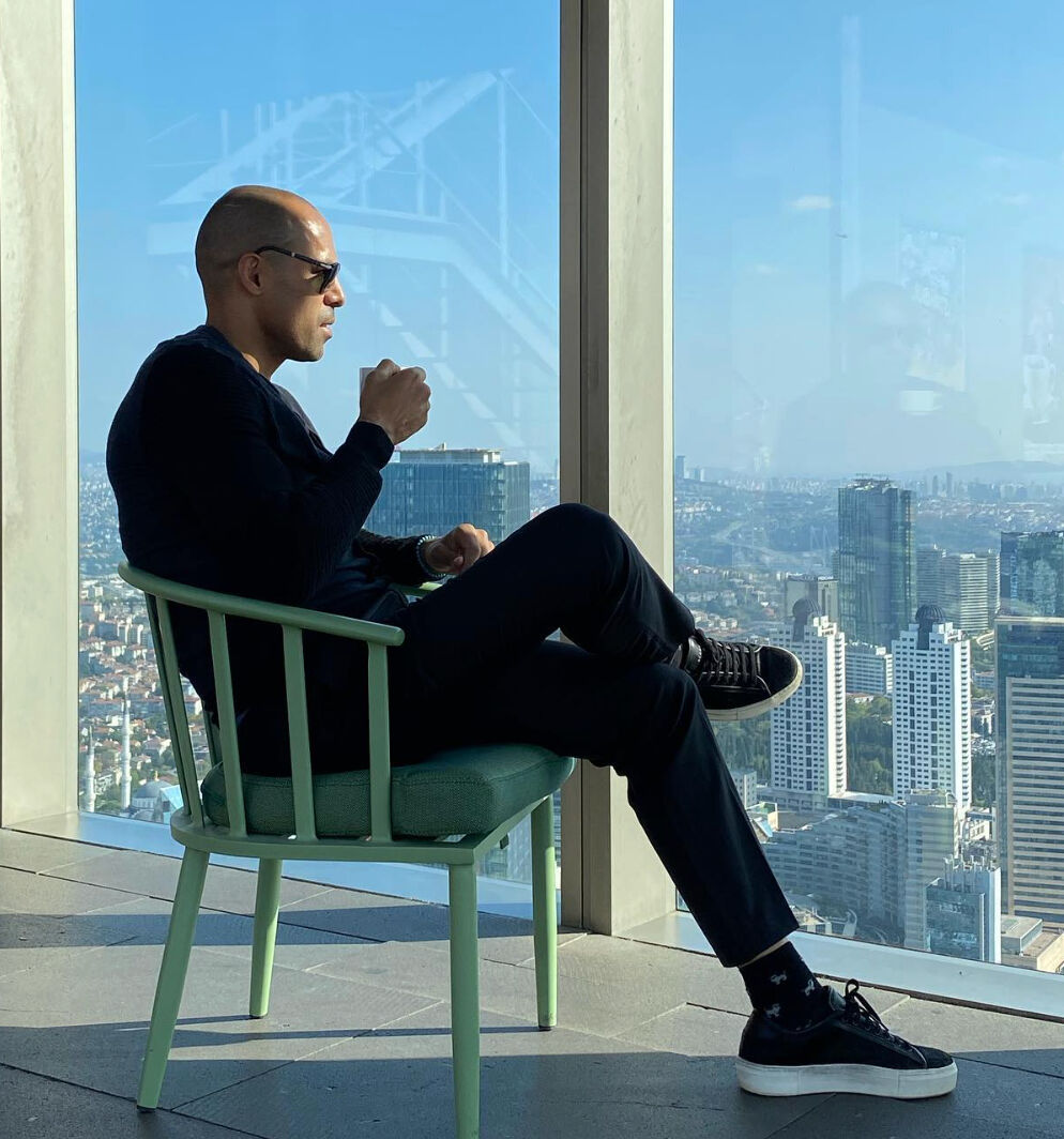 Mert Nobre Survivor'a mı katılıyor? Hayatı ve kariyeri gündeme geldi Mert Nobre Survivor'a mı katılıyor? Hayatı ve kariyeri gündeme geldi - 1. Resim