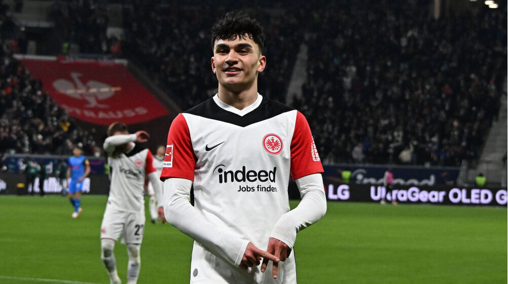 Napoli - Eintracht Frankfurt maçı nerede izlenir, hangi kanalda canlı yayınlanacak? - 4. Resim