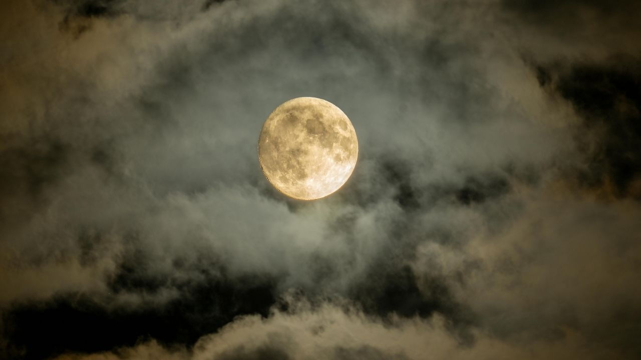 5 Kasım Dolunay saat kaçta? Süper Ay Türkiye'den izlenebilecek - 1. Resim