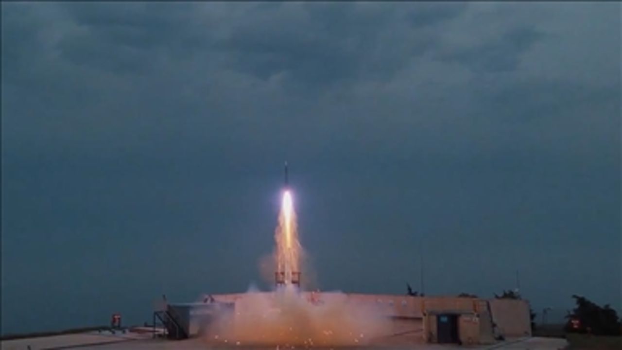 'Çelik Kubbe'nin yeni kalkanı! HİSAR-D RF hedefini tam isabetle vurdu