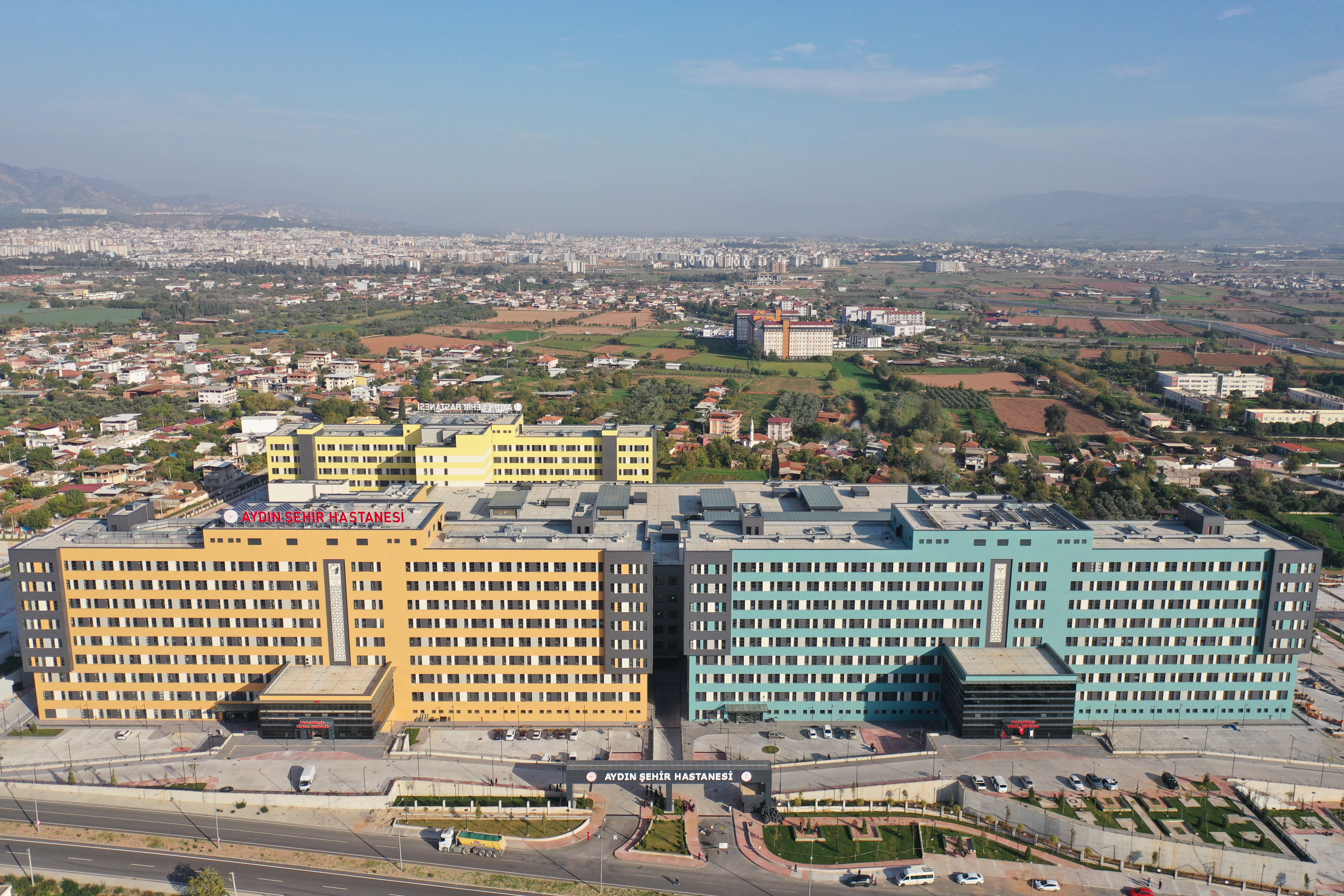 Günlük 20 bin hastaya bakılacak! 1800 yataklı Aydın Şehir Hastanesi Aralık'ta açılacak - 1. Resim