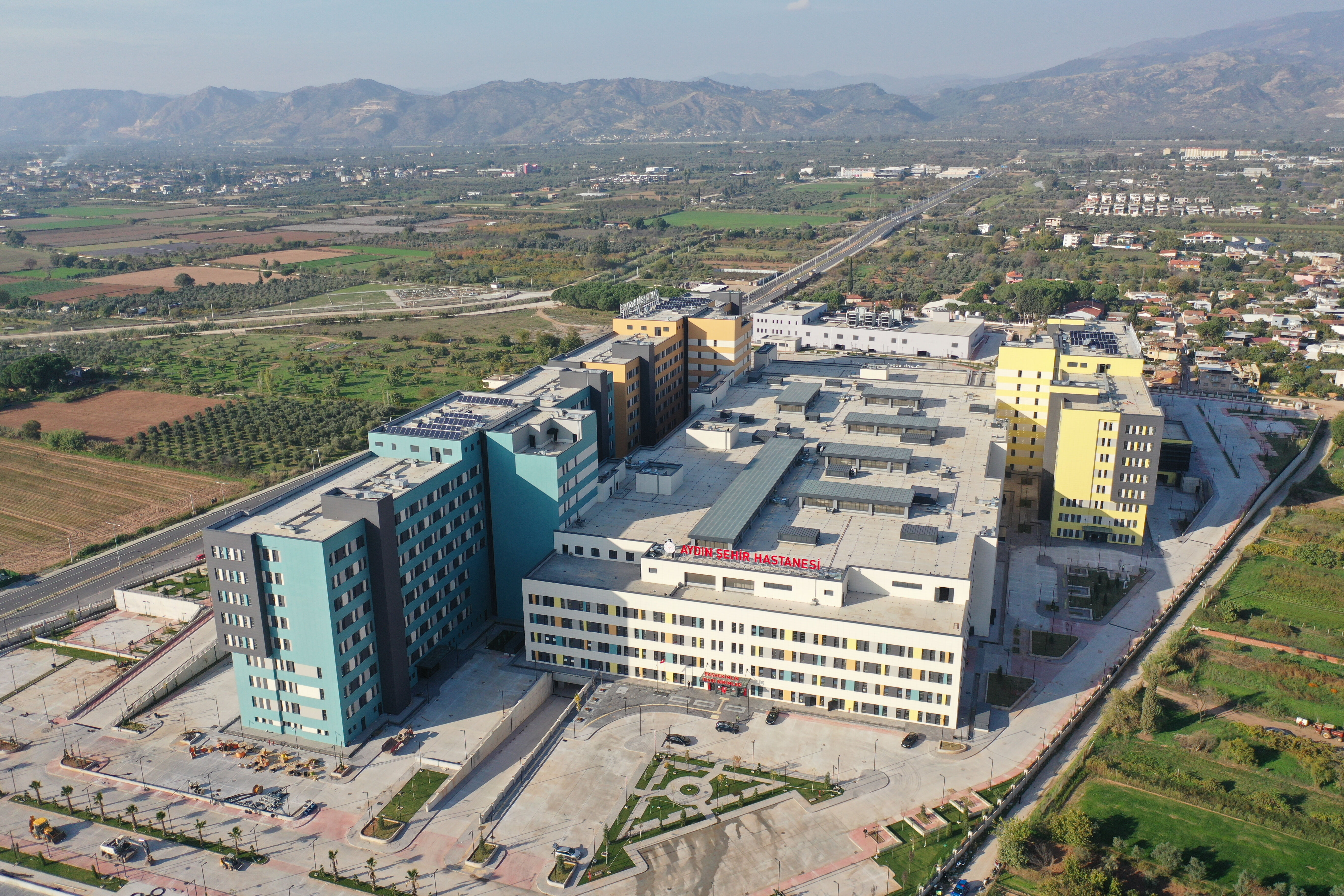 Günlük 20 bin hastaya bakılacak! 1800 yataklı Aydın Şehir Hastanesi Aralık'ta açılacak - 2. Resim