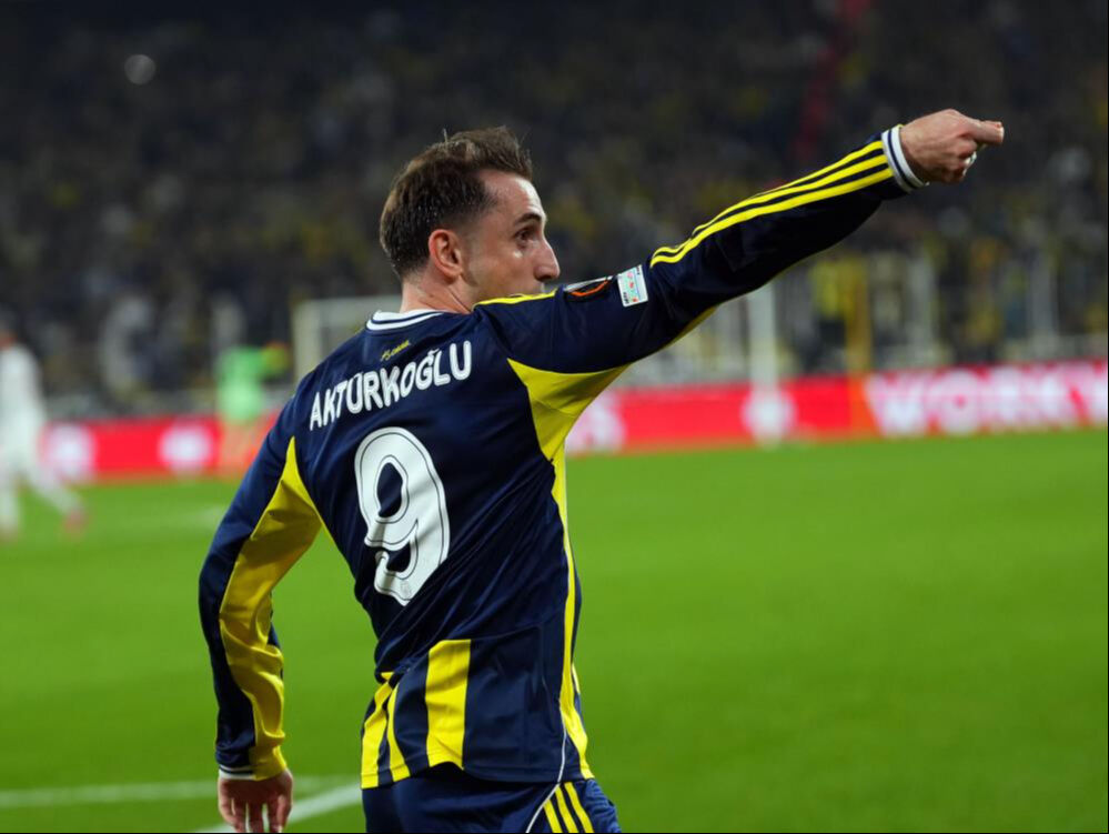 Okul başkanlığına seçilen Aras Şamlı'nın hayali gerçek oldu! Kerem Aktürkoğlu sözünü tuttu Okul başkanlığına seçilen Aras Şamlı'nın hayali gerçek oldu! Kerem Aktürkoğlu sözünü tuttu - 2. Resim