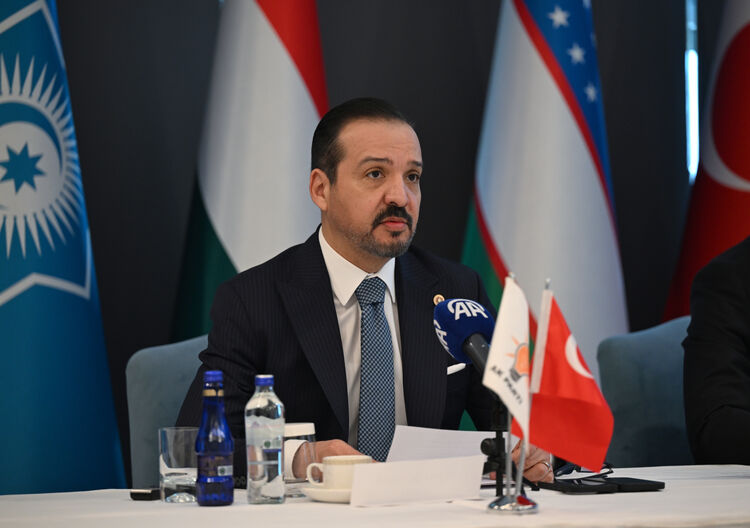 15 Aralık Dünya Türk Dil Ailesi Günü ilan edildi: Kürşad Zorlu: Dilimiz yaşadıkça biz de varız - 1. Resim