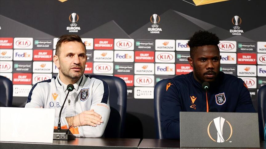 Adı ve yaşı yalan çıktı: Süper Lig'de şampiyon olan futbolcu gözaltına alındı Adı ve yaşı yalan çıktı: Süper Lig'de şampiyon olan futbolcu gözaltına alındı - 3. Resim