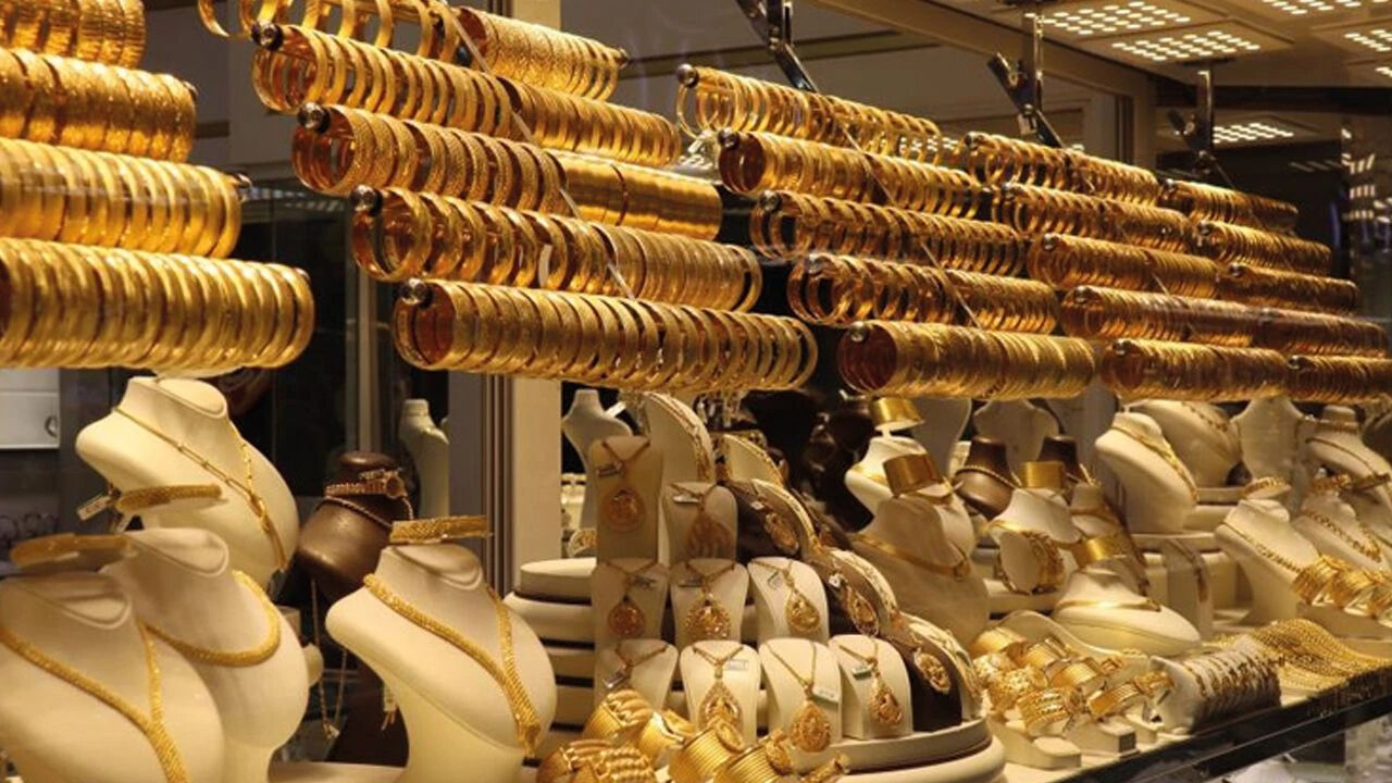 Altın fiyatları uçtu, vatandaş kasasını açtı! 73 il sürekli aldı, 8 il elinde ne varsa sattı - 3. Resim