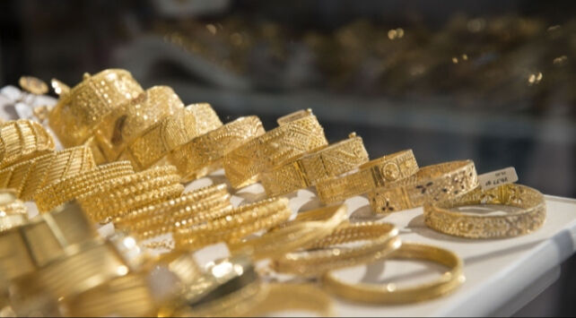 Altın fiyatları uçtu, vatandaş kasasını açtı! 73 il sürekli aldı, 8 il elinde ne varsa sattı - 4. Resim