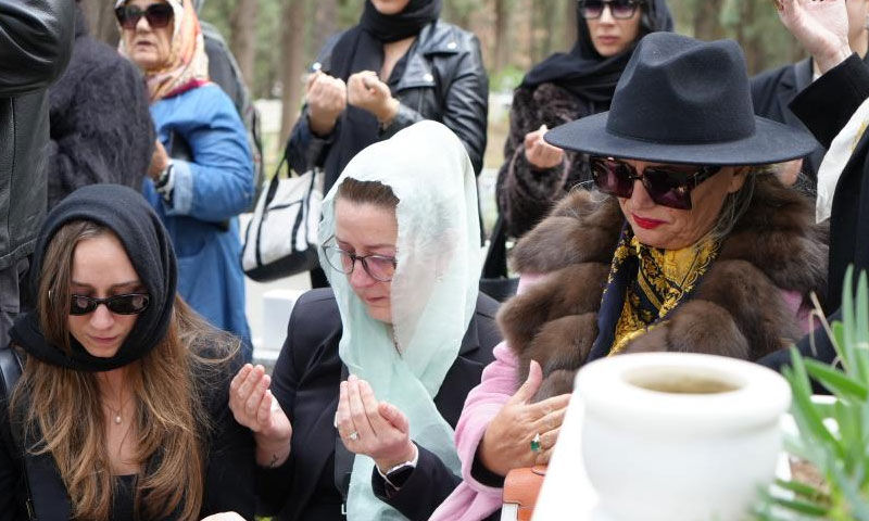 Banu Alkan'dan kardeşi Osman Alkan’a yürek burkan veda! Sözleri yürek yaktı Banu Alkan kardeşi Osman Alkan’a yürek burkan veda! Sözleri yürek yaktı - 5. Resim
