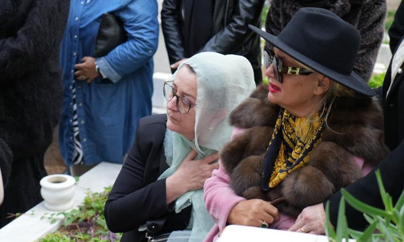 Banu Alkan'dan kardeşi Osman Alkan’a yürek burkan veda! Sözleri yürek yaktı Banu Alkan kardeşi Osman Alkan’a yürek burkan veda! Sözleri yürek yaktı - 4. Resim