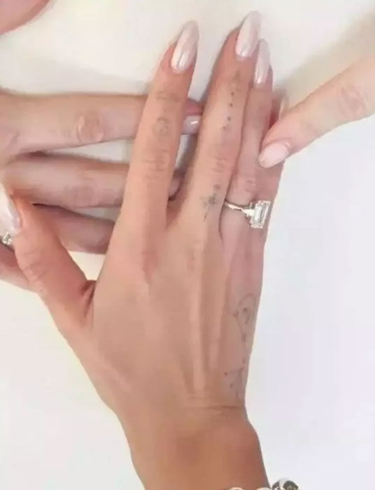 Cengiz Ünder’den Bilge Yenigül’e 8 milyonluk jest! Hayatının kararını verdi Cengiz Ünder’den Bilge Yenigül’e 8 milyonluk jest! Hayatının kararını verdi - 2. Resim