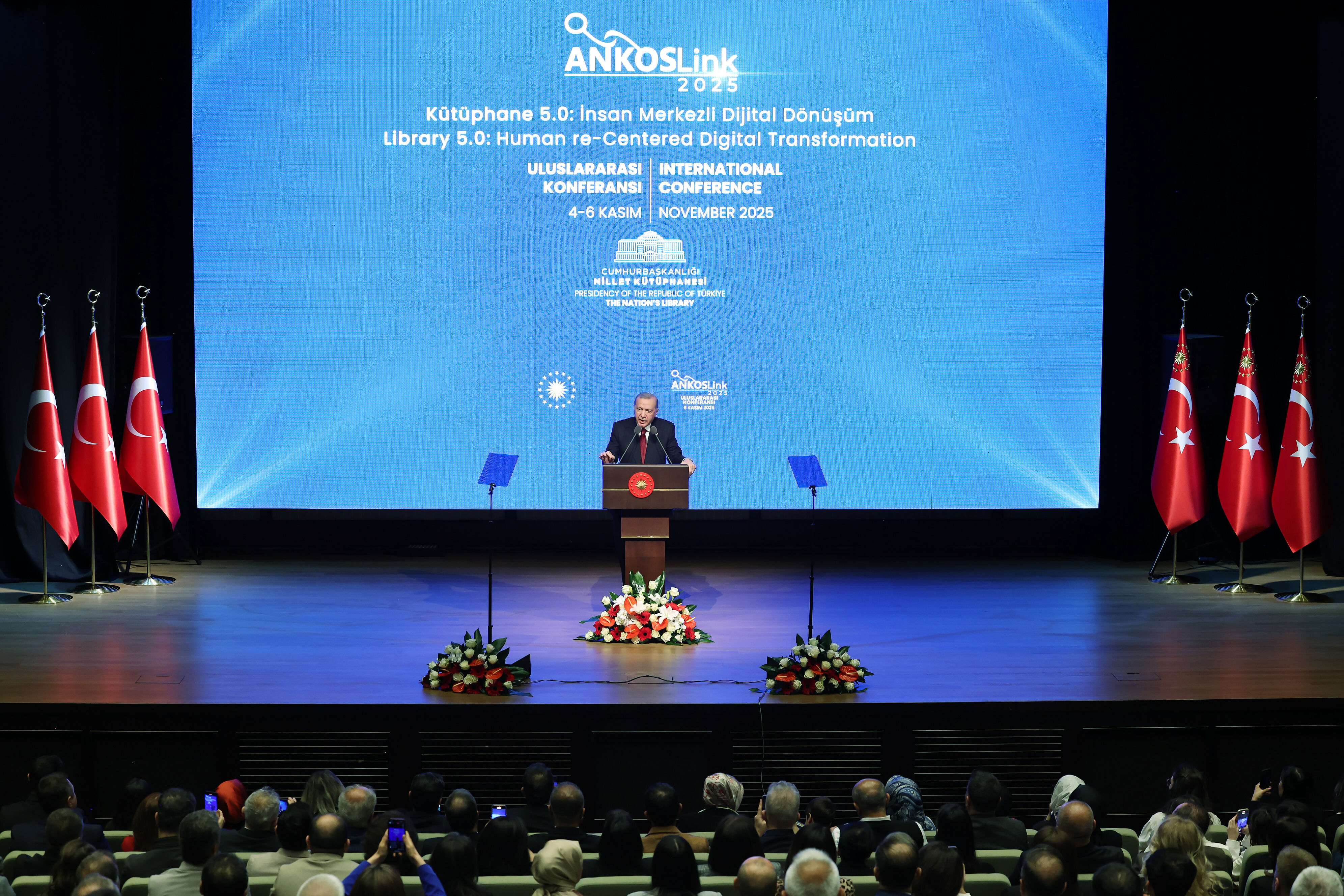 Cumhurbaşkanı Erdoğan'dan Özgür Özel'e tepki: Giderek saldırgan hale geliyor Cumhurbaşkanı Erdoğan'dan Özgür Özel'e tepki: Giderek saldırgan hale geliyor - 1. Resim