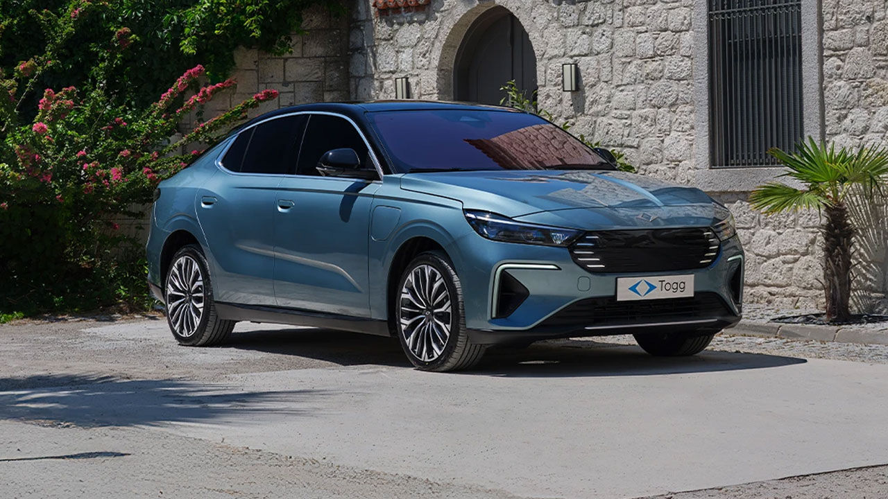 Elektrikli otomobil pazarının yeni lideri T10F! Satışlarda rakiplerini solladı Togg T10F
