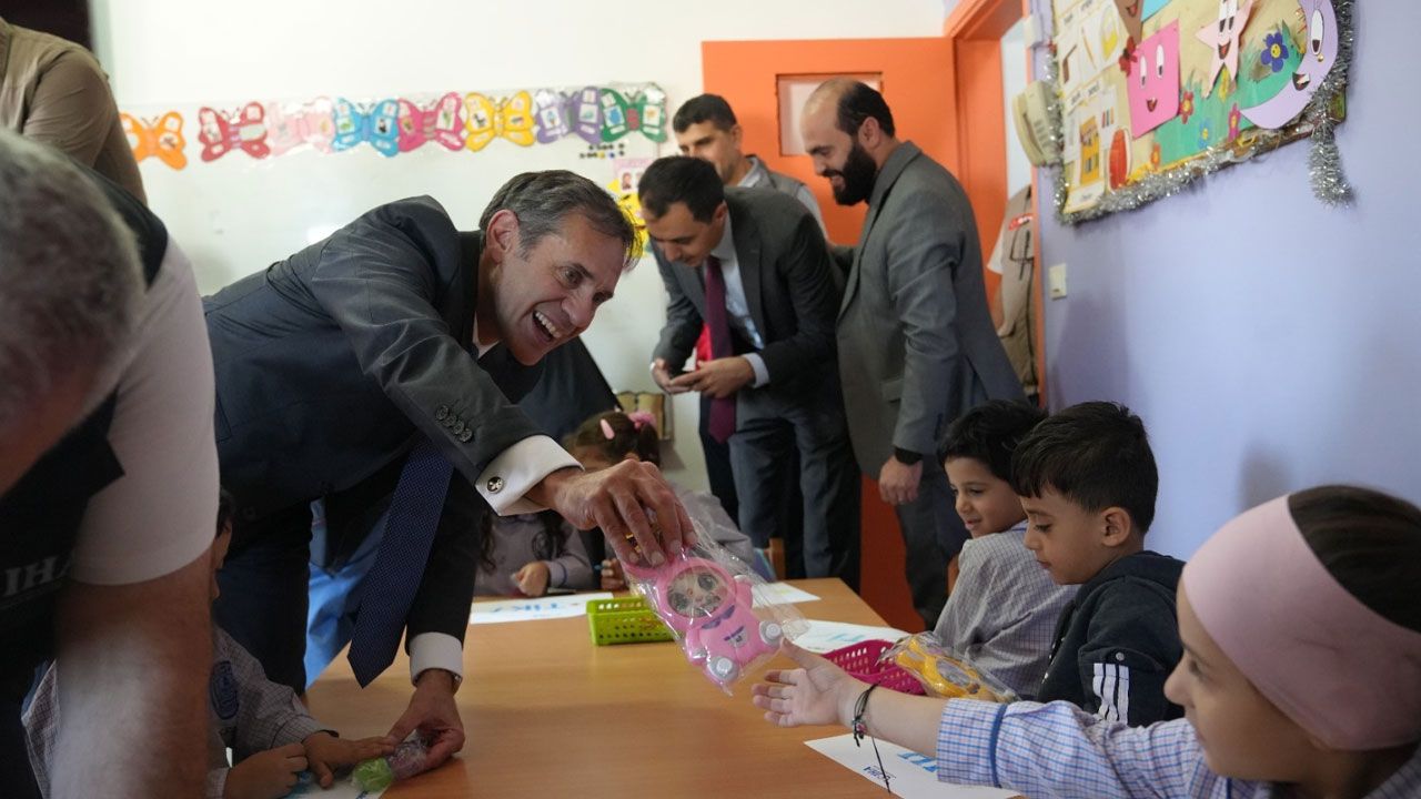 Sadakataşı ve Avusturya İHA kurumları Lübnan’a yardım ulaştırdı Sadakataşı ve Avusturya İHA kurumları Lübnan’a yardım ulaştırdı