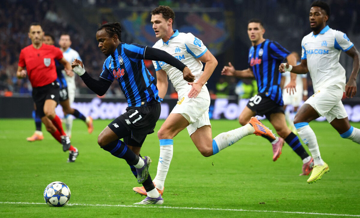 Şampiyonlar Ligi'nde olay çıktı! Galatasaray'ın istediği yıldız çıldırdı, o anlar kameraya yansıdı Şampiyonlar Ligi'nde olay çıktı! Galatasaray'ın gündemindeki yıldızın çıldırdığı anlar kamerada - 1. Resim