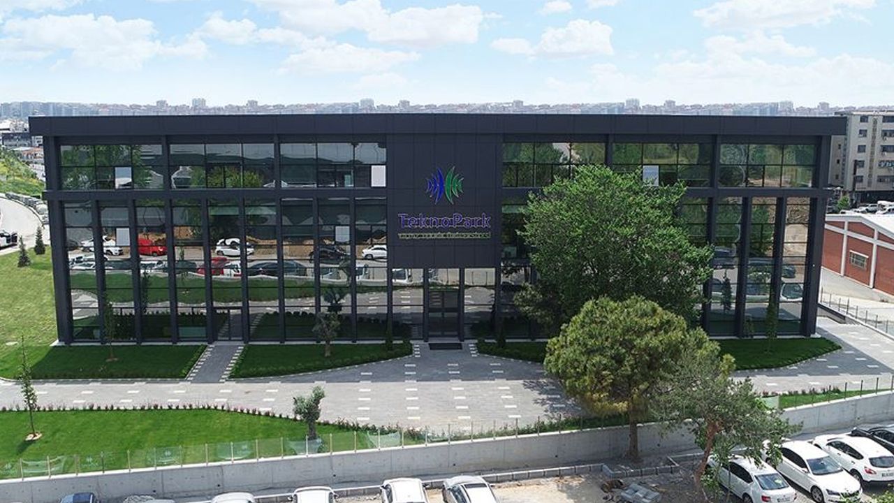 Yıldız Teknopark artık IBU'da Yıldız Teknopark artık IBU'da
