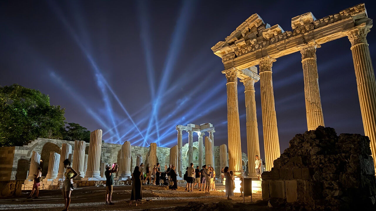 Antalya, tüm zamanların en yüksek ekim ayı ziyaretçi rekorunu kırdı Antalya, tüm zamanların en yüksek ekim ayı ziyaretçi rekorunu kırdı - 1. Resim