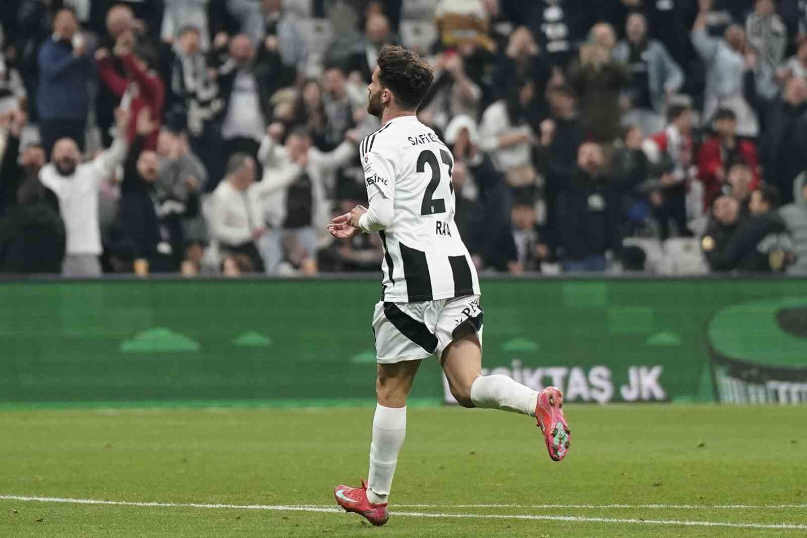 Beşiktaş'ın Antalyaspor maçı kamp kadrosu belli oldu: İşte Rafa Silva kararı... - 1. Resim