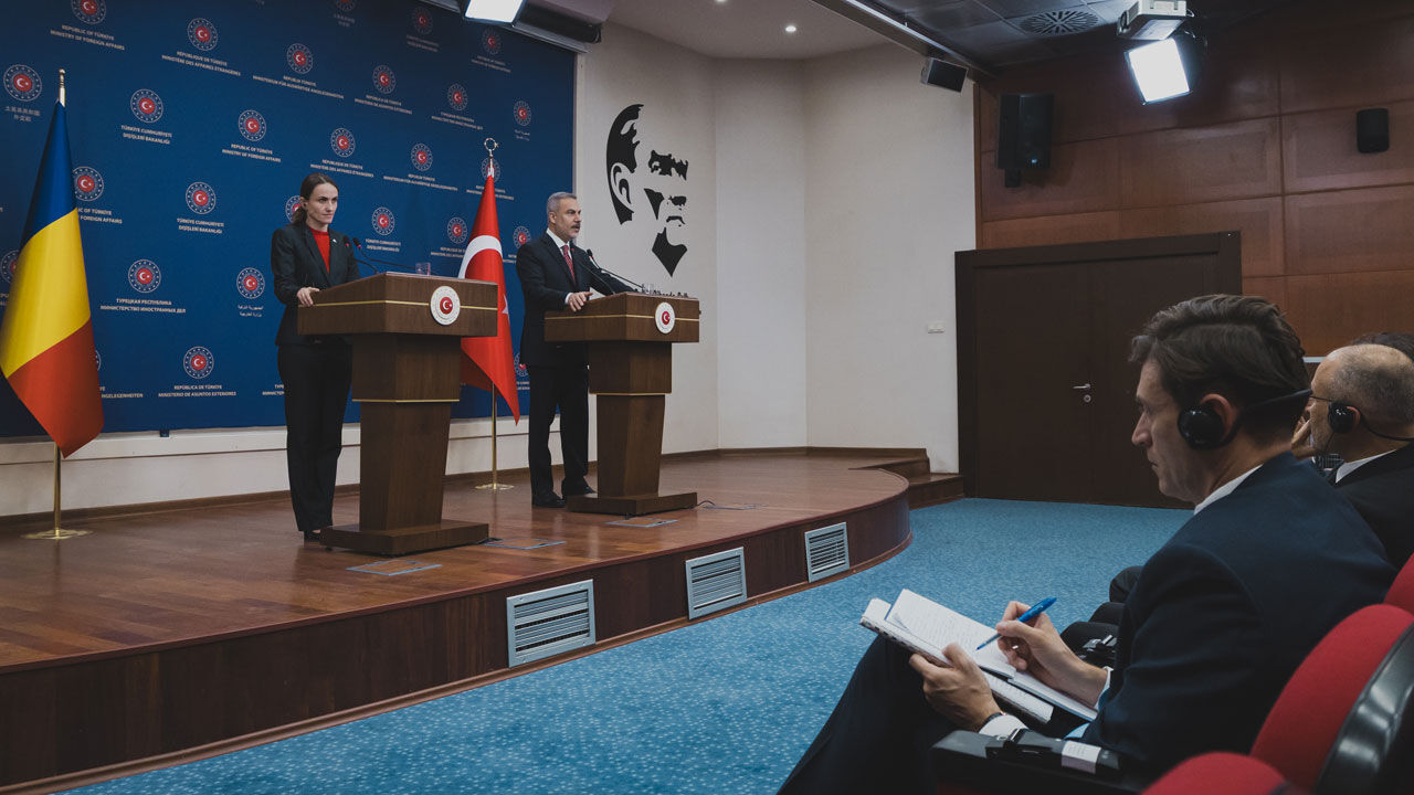 Dışişleri Bakanı Fidan: İsrail, üzerine düşen yükümlülükleri yerine getirmiyor Dışişleri Bakanı Fidan: İsrail, üzerine düşen yükümlülükleri yerine getirmiyor - 5. Resim