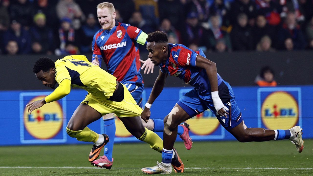 -Fenerbahçe, Çekya'da hakem kurbanı