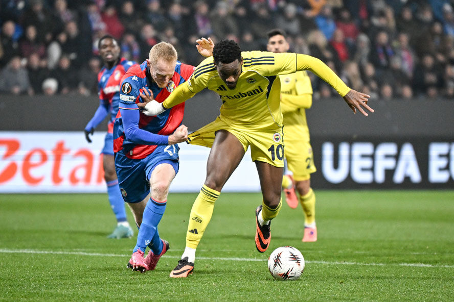 Fenerbahçe, Viktoria Plzen'e takıldı Fenerbahçe, Viktoria Plzen'e takıldı - 1. Resim
