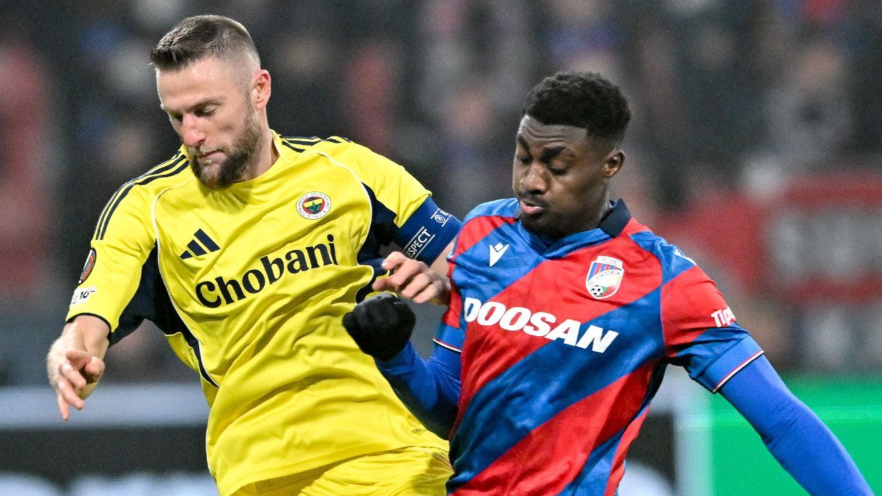 Fenerbahçe, Viktoria Plzen'e takıldı Fenerbahçe, Viktoria Plzen'e takıldı