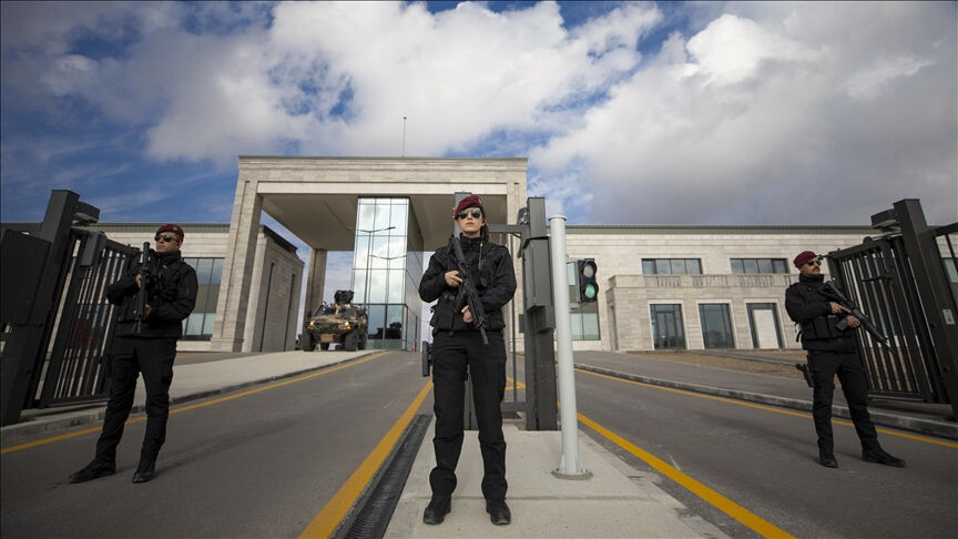 MİT, istihbarat uzmanı ilanı açtı! Başvuru şartları belli oldu MİT, istihbarat uzmanı ilanı açtı! Başvuru şartları belli oldu - 2. Resim