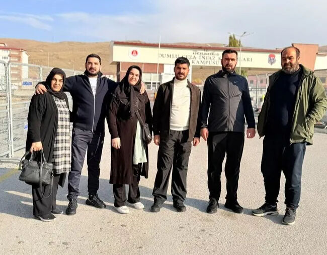 Narin Güran davasında sessizlik bozuldu: Tutuklu Amca Salim Güran cezaevinden seslendi! Narin Güran davasında sessizlik bozuldu: Tutuklu Amca Salim Güran cezaevinden seslendi! - 3. Resim