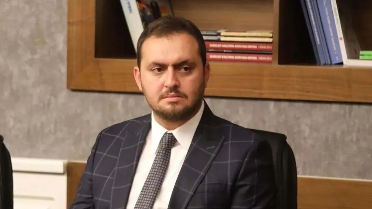 Sencer Selmanoğlu kimdir, AK Parti'de hangi görevleri üstleniyor? Sencer Selmanoğlu kimdir, AK Parti'de hangi görevleri üstleniyor?