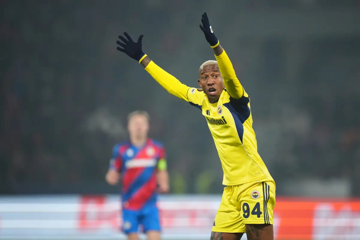 Viktoria Plzen - Fenerbahçe maçı kaç kaç bitti? Maç özeti 6 Kasım Viktoria Plzen - Fenerbahçe maçı kaç kaç bitti? Maç özeti 6 Kasım - 1. Resim