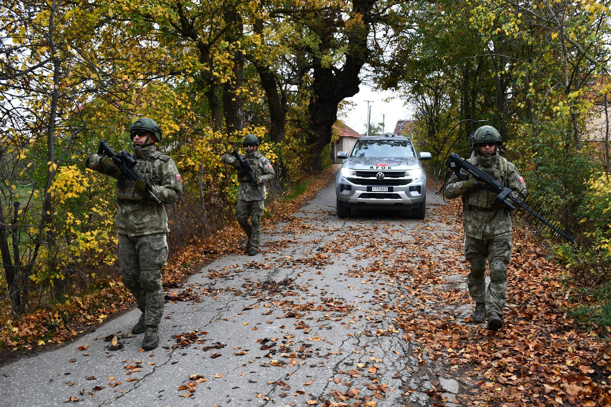 1999'dan bu yana sarsılmaz güç! Türk askeri Kosova'da devriyede 1999'dan bu yana sarsılmaz güç! Türk askeri Kosova'da devriyede - 2. Resim