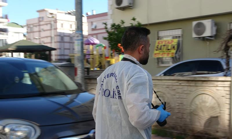 Antalya’da şüpheli ölüm! 30 yaşındaki gencin cesedi odasında bulundu - 2. Resim