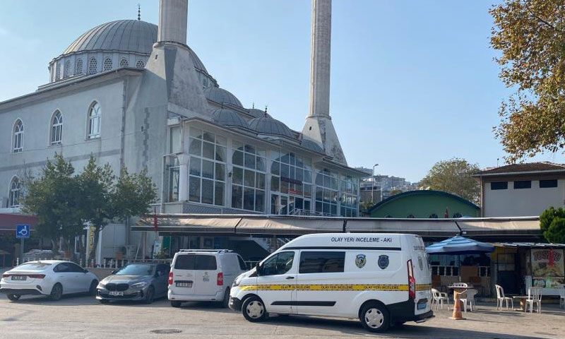 Camide feci son: Kadın tuvaletinde erkek cesedi bulundu - 4. Resim