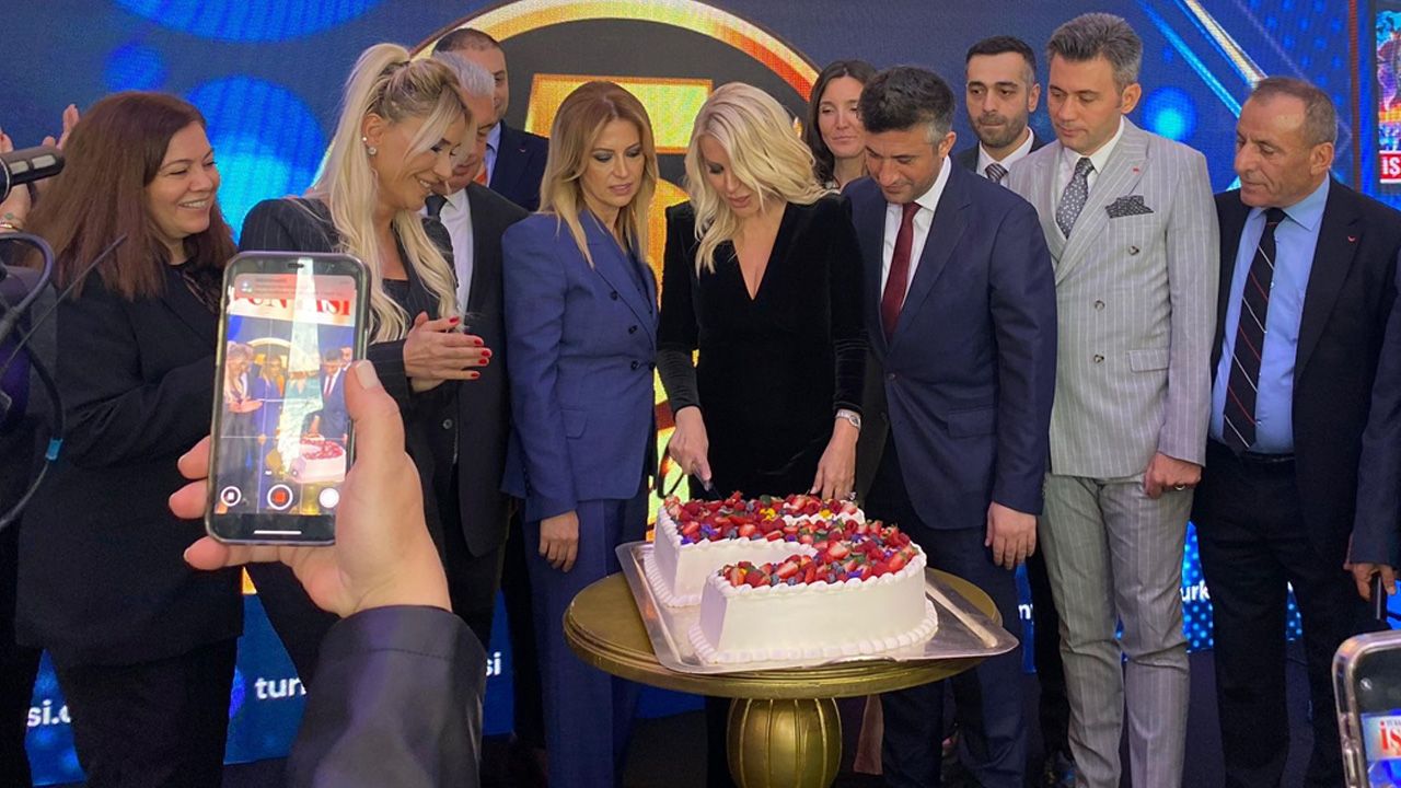 La Rivista "Türkiye'de İş Dünyası" Celebra il Quinto Anno di Attività: Un Traguardo Importante per il Mondo degli Affari in Turchia