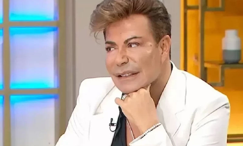 Fatih Ürek’in yattığı hastanede ‘miras’ gerilimi! Kardeşleri karşı karşıya geldi Fatih Ürek’in yattığı hastanede ‘miras’ gerilimi! Kardeşleri karşı karşıya geldi - 1. Resim