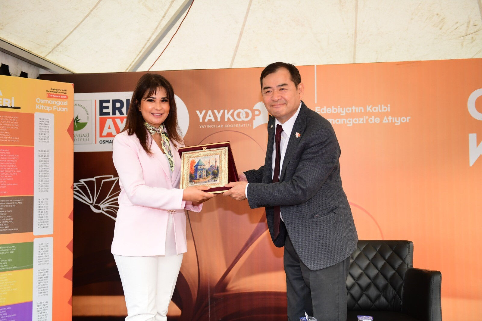 Kitap fuarında Japon deprem uzmanından kritik yorum: Sındırgı'daki depremler Bursa'yı doğrudan etkilemeyecek Kitap fuarında Japon deprem uzmanından kritik yorum: Sındırgı'daki depremler Bursa'yı doğrudan etkilemeyecek - 3. Resim