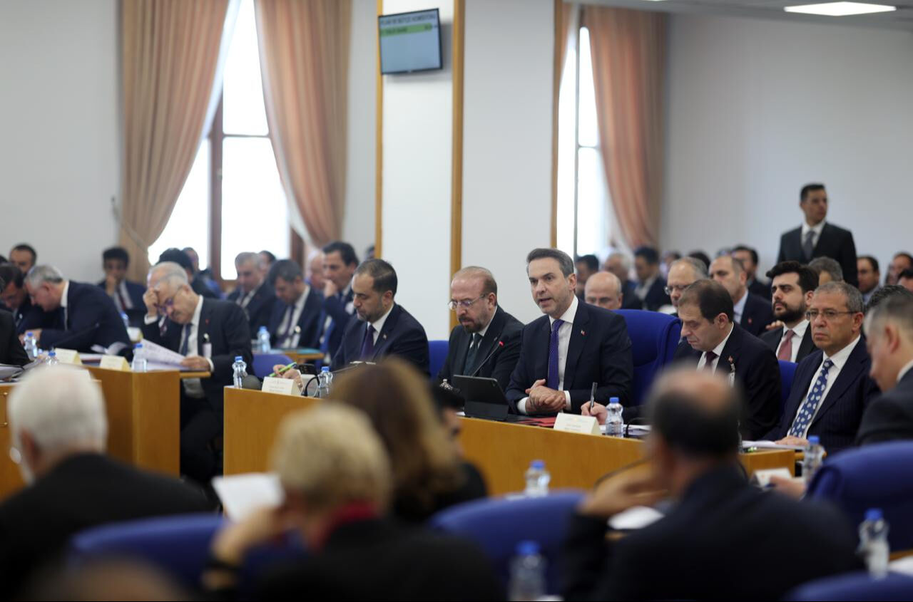 Nadir toprak elementleri ABD'ye satıldı mı? Bakan Bayraktar tartışmalara son noktayı koydu Nadir toprak elementleri ABD'ye satıldı mı? Bakan Bayraktar tartışmalara son noktayı koydu - 1. Resim