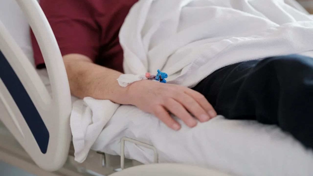 Hayattayken &#039;öldün&#039; mektubu aldılar! Hastane 500 kişiyi &#039;ölü&#039; gösterdi