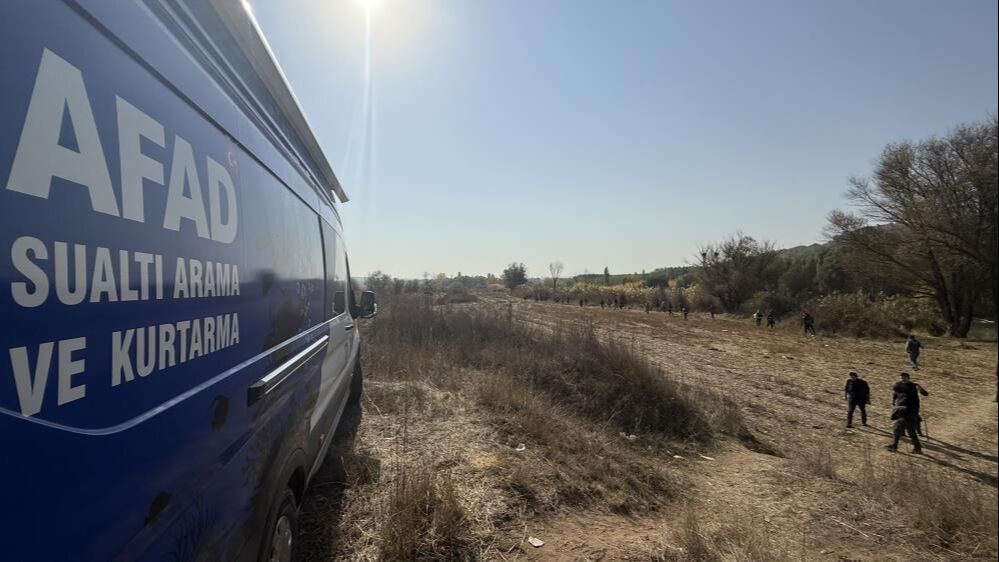 Diyarbakır'da akıl almaz olay! Siroz olan polis hastanede kayboldu Diyarbakır'da akıl almaz olay! Siroz olan polis hastanede kayboldu - 1. Resim