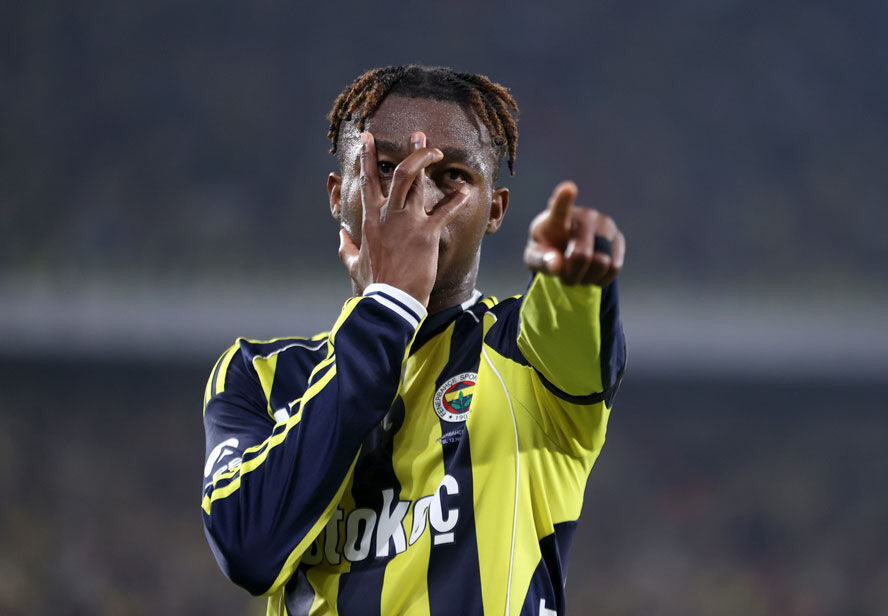 Fenerbahçe hata yapmadı, Galatasaray'ın ensesine yapıştı! Seri 9 maça çıktı, fark bire indi Fenerbahçe hata yapmadı, Galatasaray ensesine yapıştı! Seri 9 maça çıktı, fark bire indi - 2. Resim