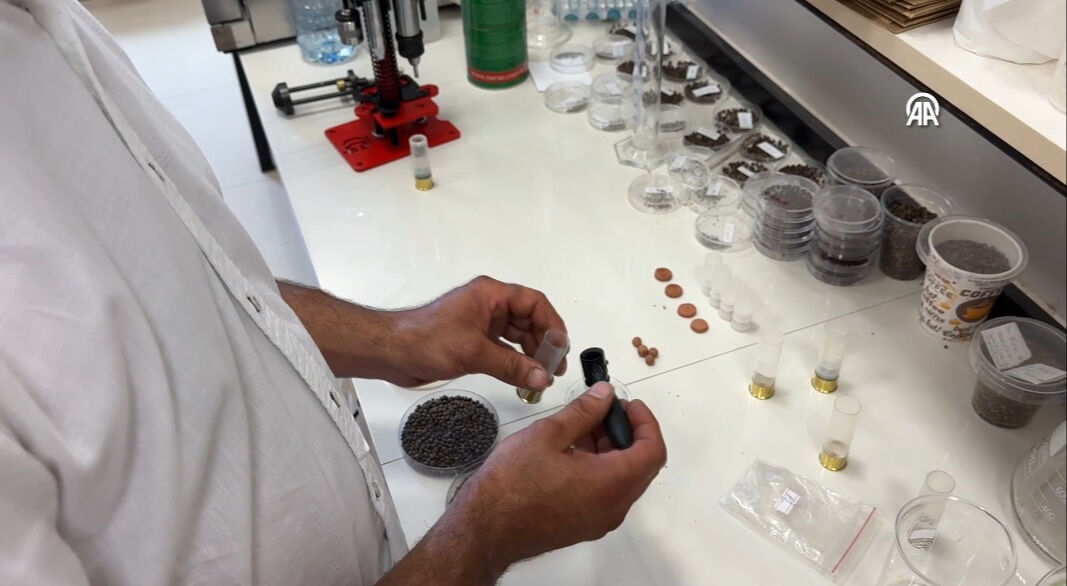 10 liralık fişekle 'ödüllü' hareket! 55 metreden ucuza ve etkili... 10 liralık fişekle 'ödüllü' hareket! 55 metreden ucuza ve etkili... - 2. Resim