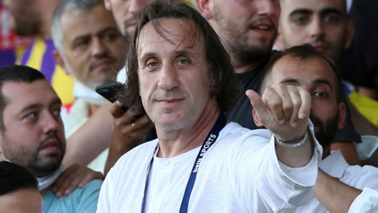 Bahis soruşturmasında sıcak gelişme: Eyüpspor Başkanı Murat Özkaya ve 3 hakem tutuklandı! - 1. Resim