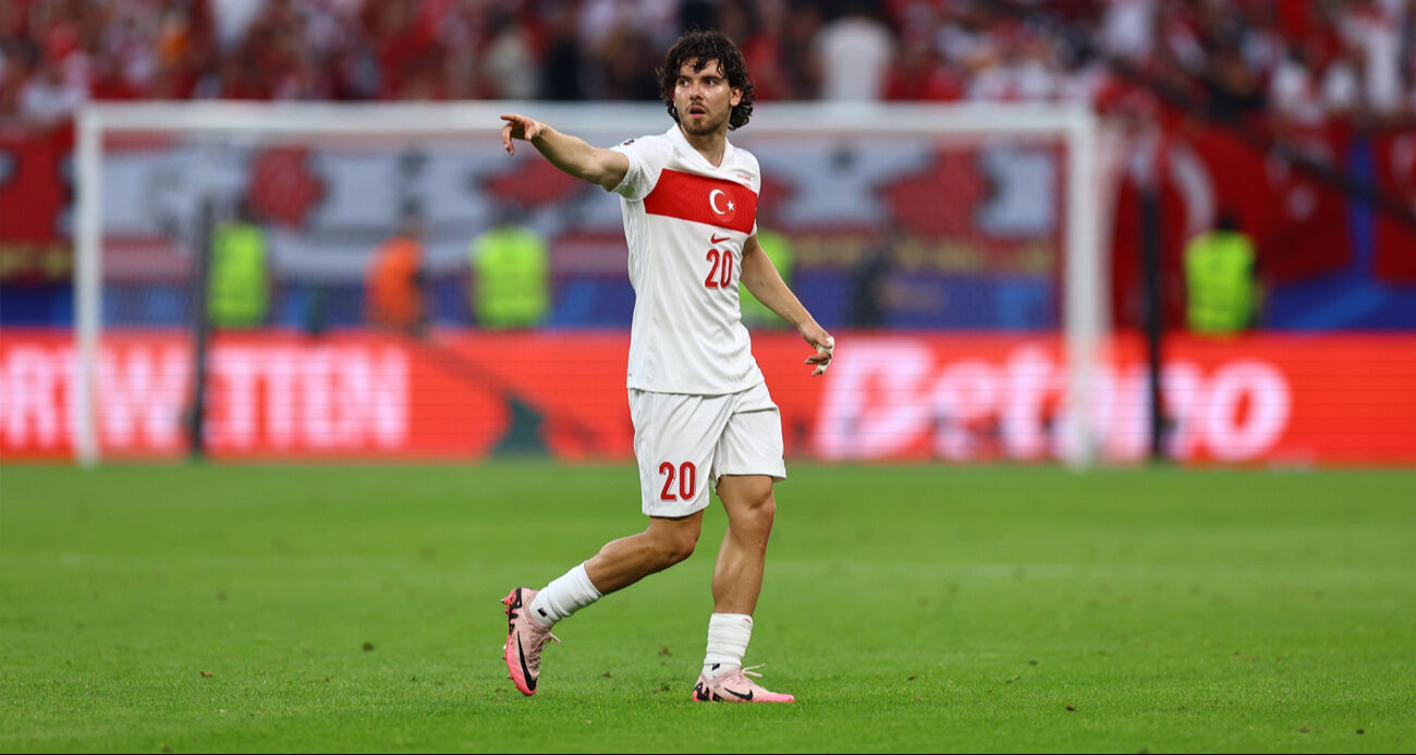 Brighton duyurdu: Premier Lig'de Ferdi Kadıoğlu'na bir ödül daha - 1. Resim