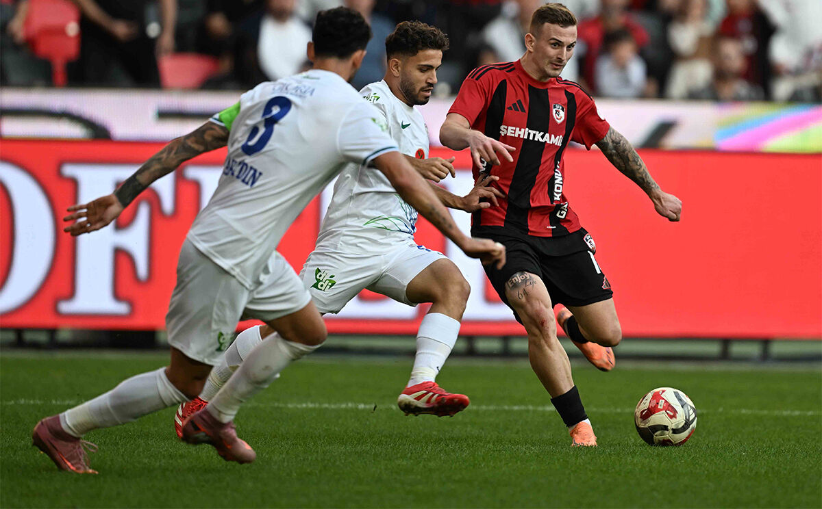 Çaykur Rizespor'dan Gaziantep FK maçı sonrası hakem isyanı: Bu öfke neden! - 1. Resim