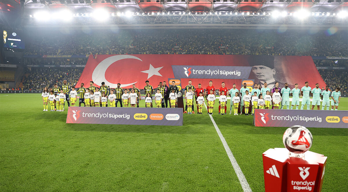 Rıdvan Dilmen isim verdi, Fenerbahçe'deki ayrılığı açıkladı: Biri ders aldı, biri havlu attı! - 1. Resim