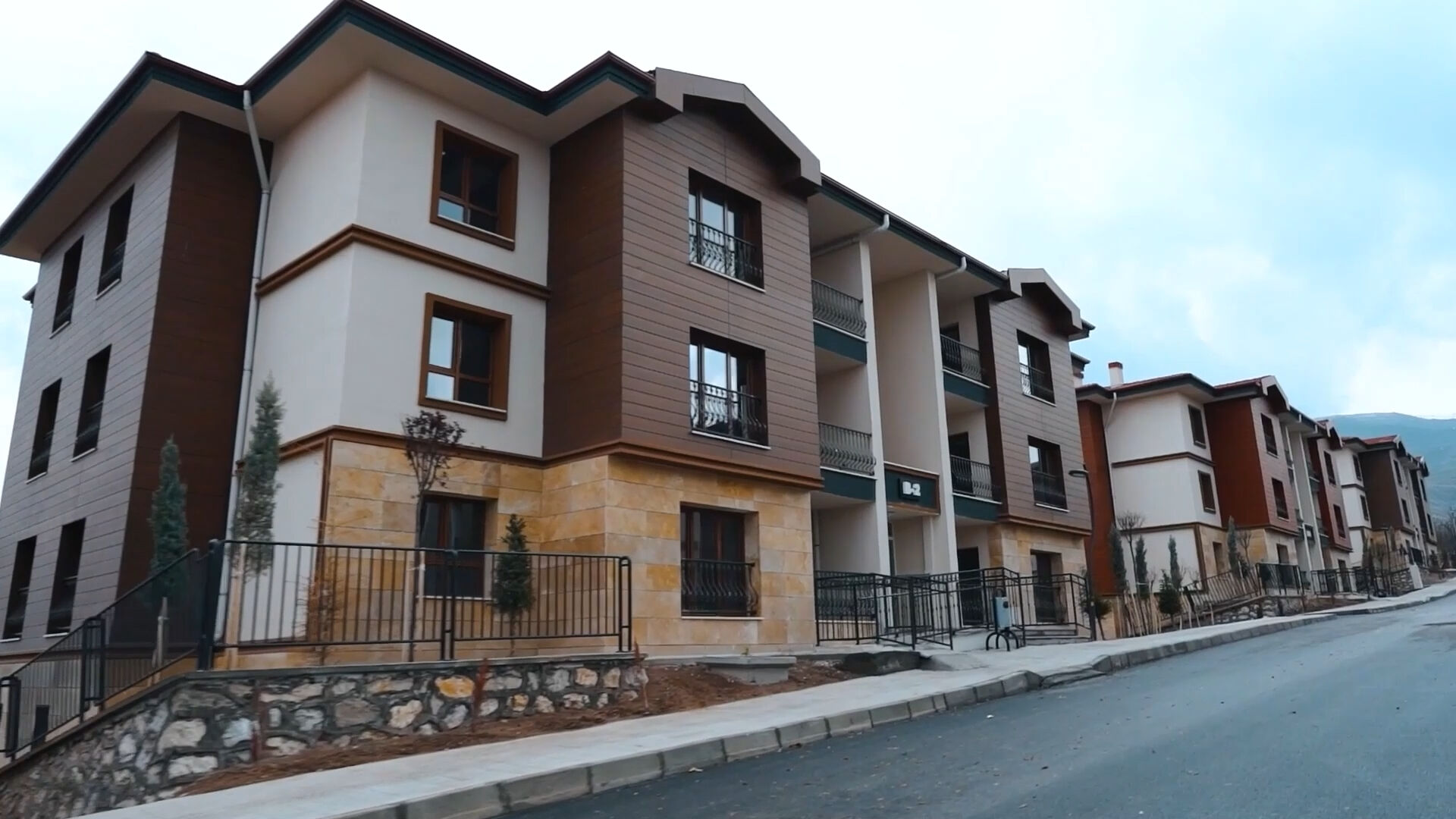 Yüzyılın Konut Projesi'nde başvurular başladı! Bakan Kurum'dan paylaşım geldi - 1. Resim