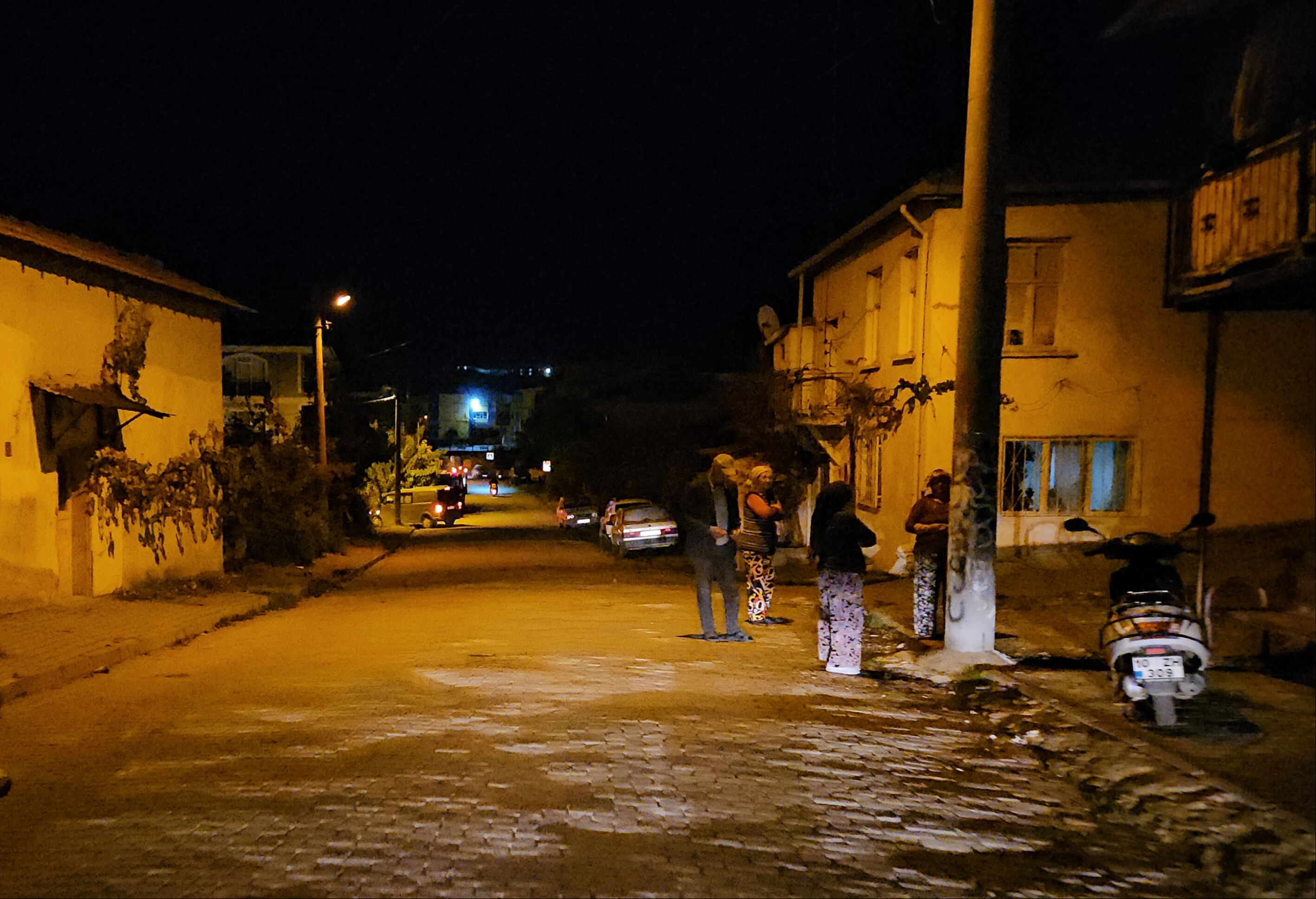 AFAD son dakika olarak duyurdu, Balıkesir'de yine deprem oldu! - 2. Resim