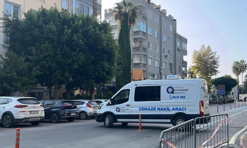 Alanya’da otel odasında Rus kadın ölü bulundu - 1. Resim