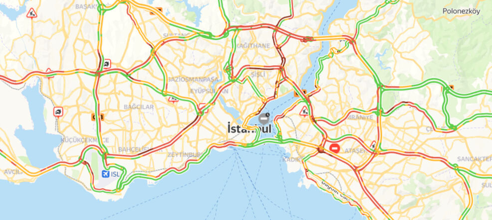 İstanbul'da trafik yoğunluğu yüzde 89'a çıktı! Vatandaşlar evlerine ulaşmakta zorlanıyor - 2. Resim