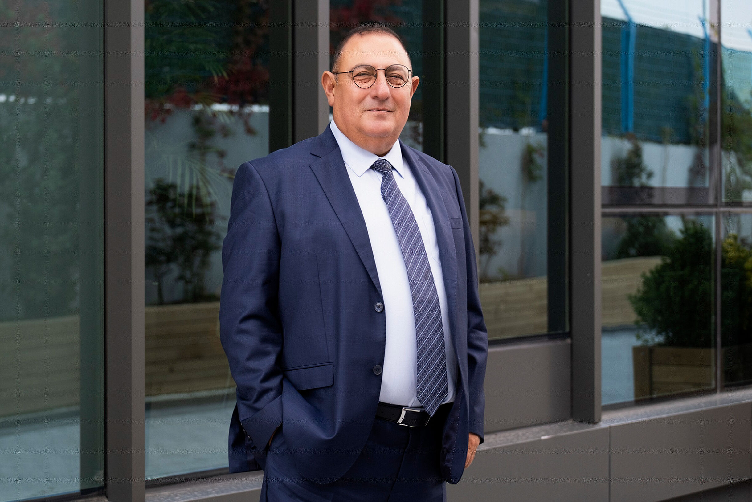 Kayıtlı ve sigortalı çalışıyorlar, Türklerin yapmadığı işleri yapıyorlar! 550 bin ithal işçimiz var - 1. Resim